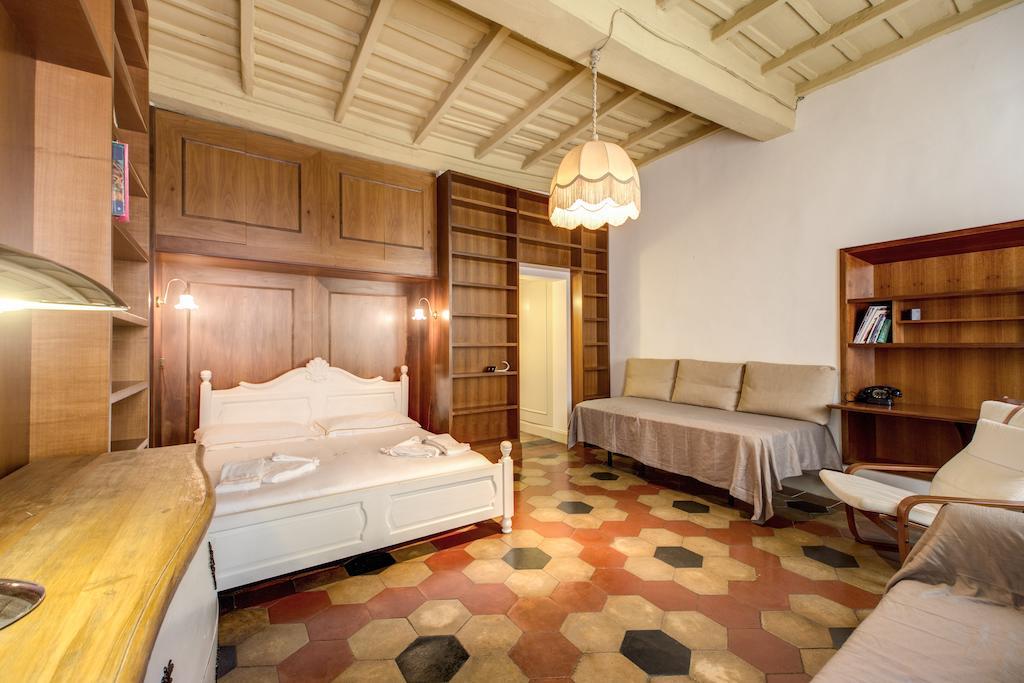 Ground Floor Trastevere Rome Room photo